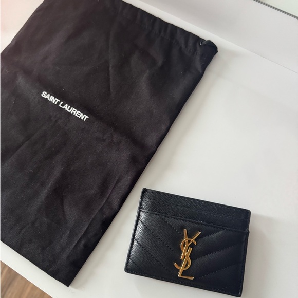 Yves Saint Laurent Quilted Black Card Holder with Gold Logo - Picture 2 of 4